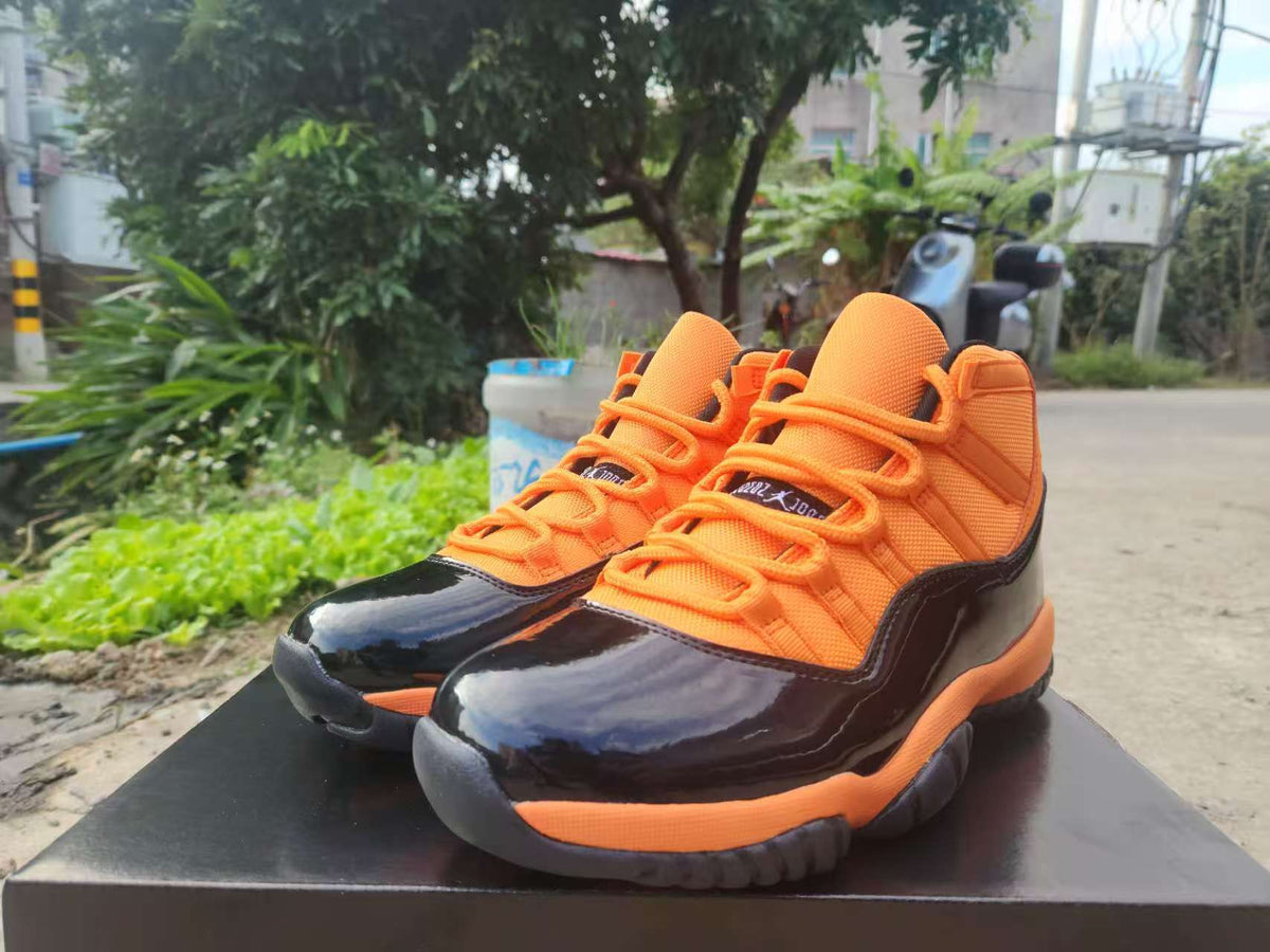 Air Jordan 11 Retro 'Black/Orange' Sneaker