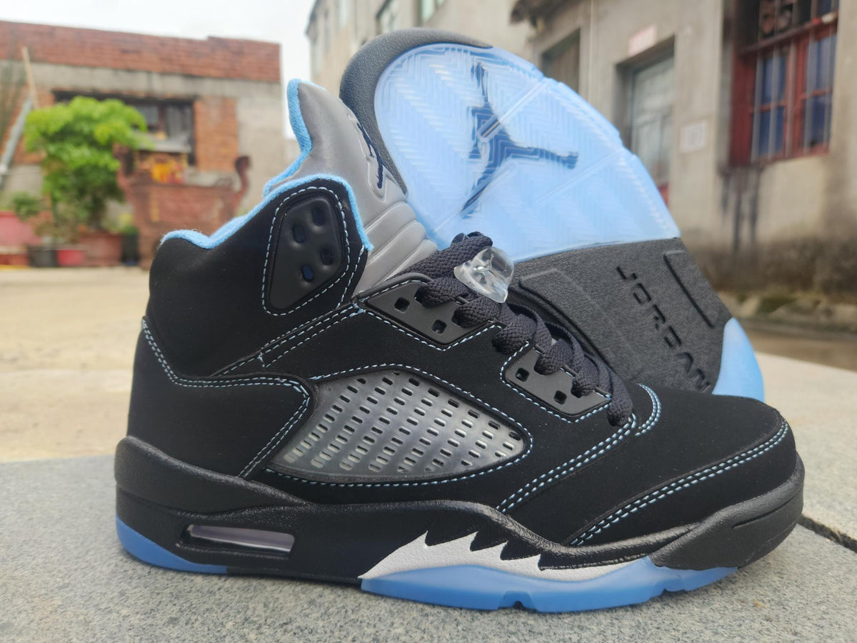 Air Jordan 5 – Black/University Blue