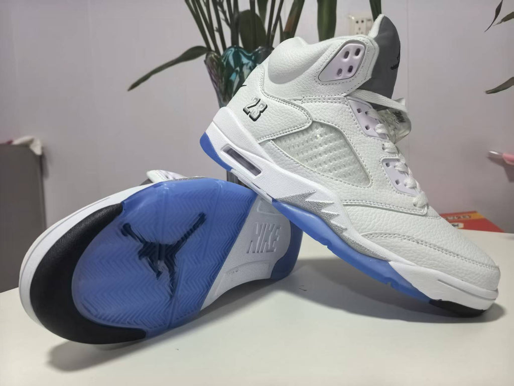 Air Jordan 5 Retro 'Triple White'
