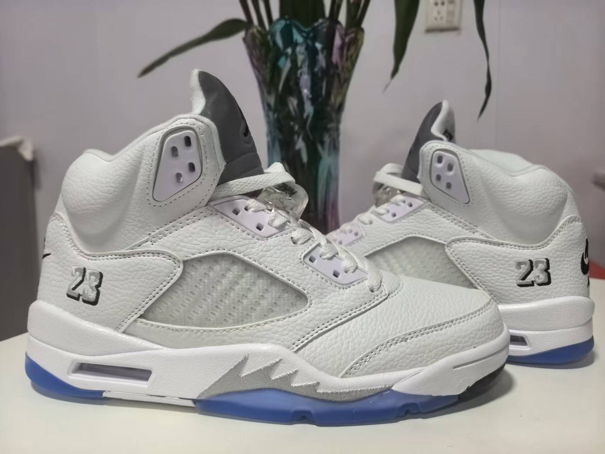Air Jordan 5 Retro 'Triple White'